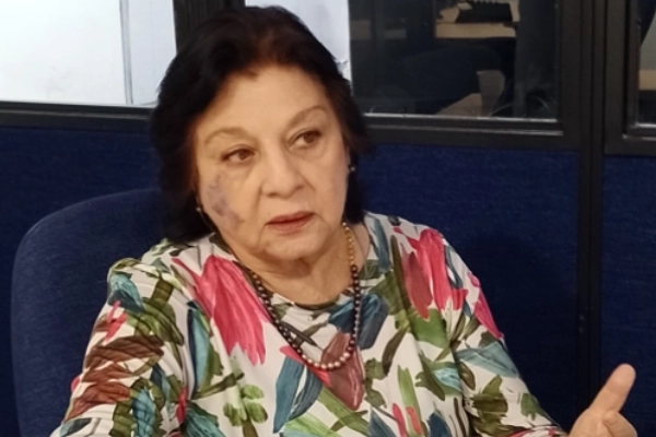 Retrato de Martha Lucía Vásquez T., Líder de la Estrategia ASES, durante una intervención.