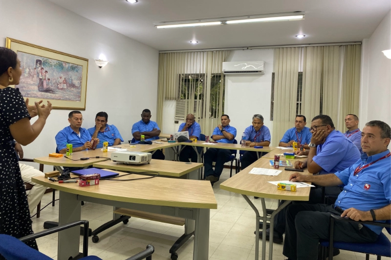 Taller de formación institucional para vigilantes